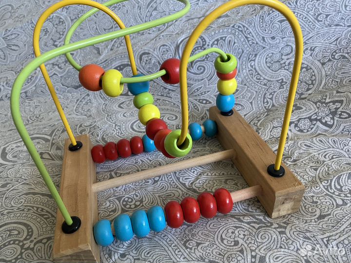 Развивающие игрушки для малышей