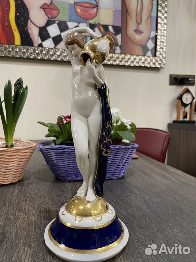 Статуэтка Royal Dux Bohemia