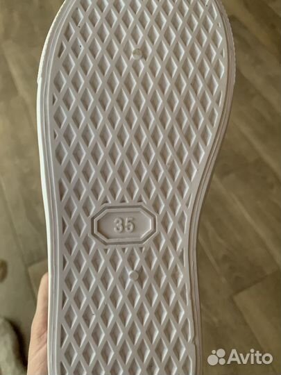 Кеды для мальчика новые 35