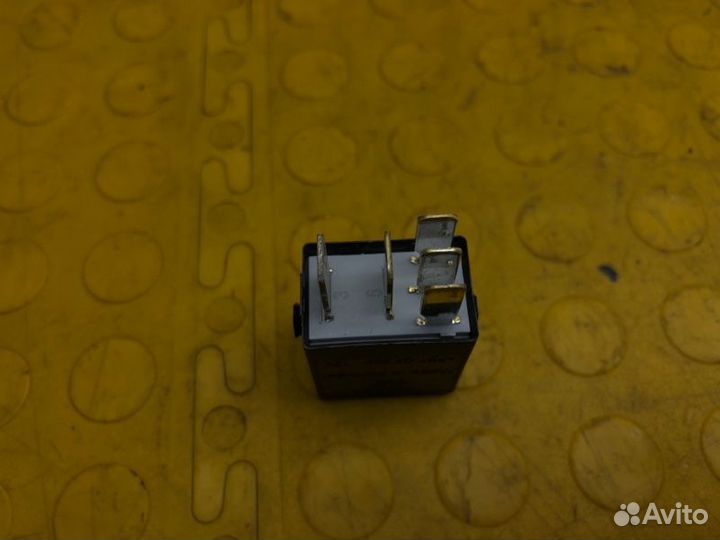 Реле Skoda Octavia cwva 2017