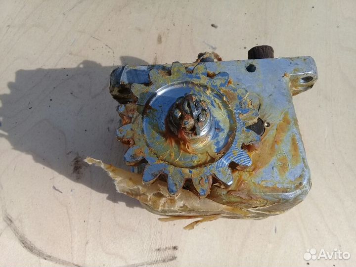 Насос масляный мтлб 8.10.013