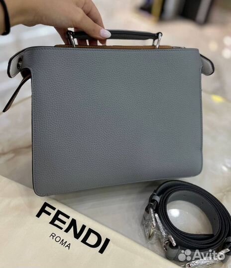 Сумка Fendi Peekaboo IseeU Mini