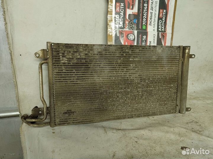 Радиатор кондиционера на Volkswagen Polo 5 2010 +