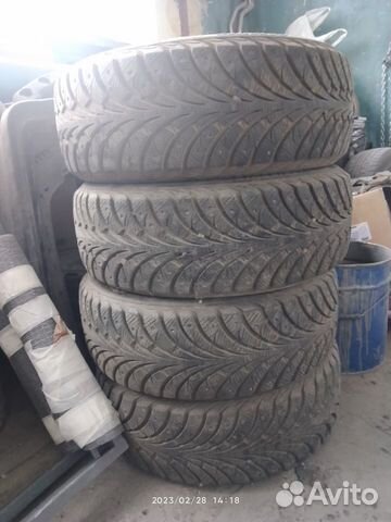 Goodyear UltraGrip Extreme 195/55 R16 19B