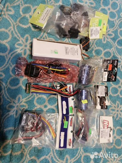 Бесколлекторные системы на модели 1/10