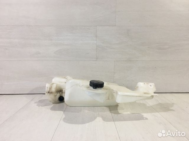 Бачок омывателя LADA xray 1.6 мт