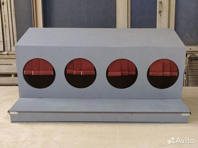 Гнездо для кур с яйцесборником