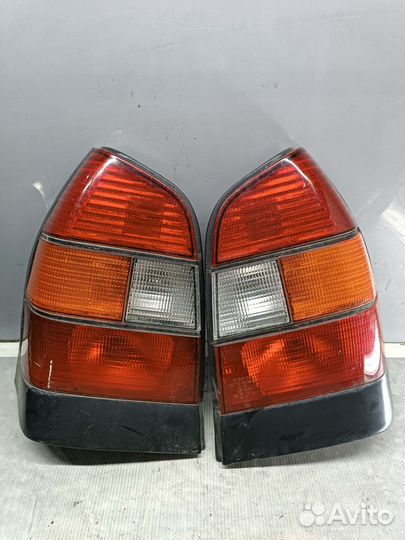 Фонарь задний Nissan Primera p10