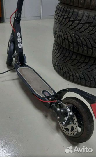 Самокат взрослый с большими колесами