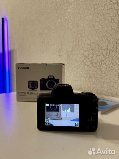 Беззеркальный фотоаппарат Canon EOS M50 Mark II