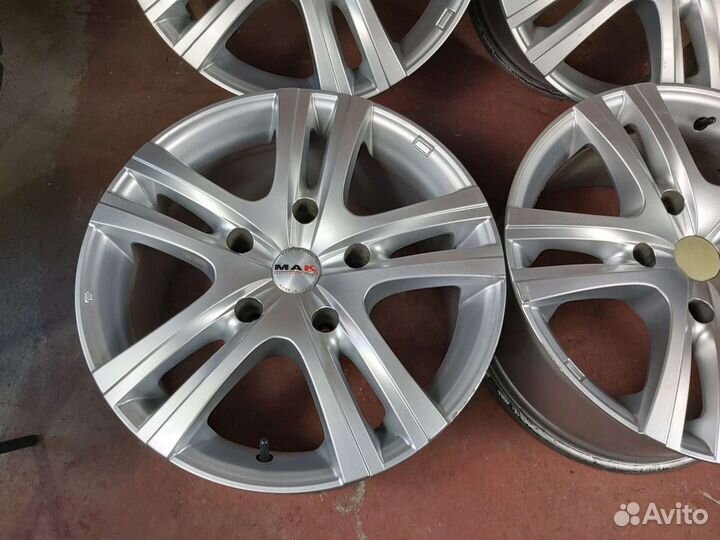 MAK Aria 9x18 5x150 ET48