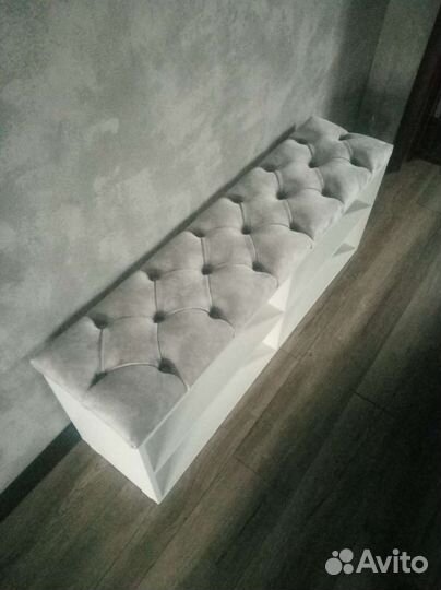 Банкетка в прихожую