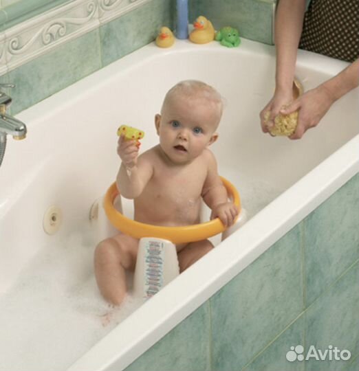 Сиденье в ванну детское
