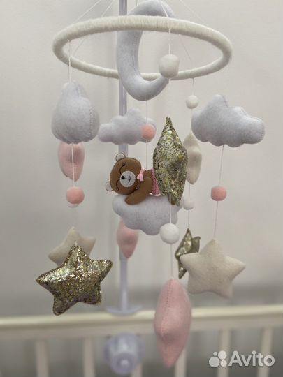 Мобиль на кроватку