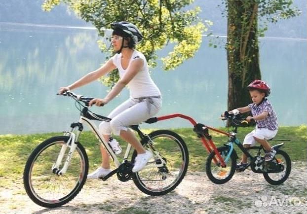 Велосипед фото на улице. Велоприцеп btwin. Иди к велосипеду. Велосипедист на закате. Самый опасный человек для государства велосипедист картинки.