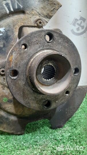 Кулак поворотный передний правый Kia Spectra 1.6