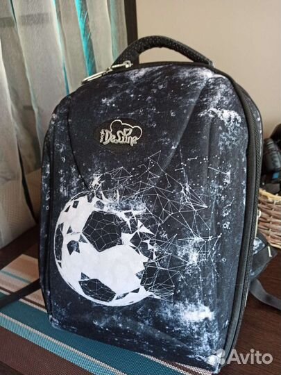 Рюкзак детский для начальной школы 