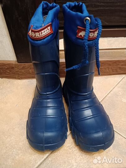 Детские резиновые сапоги