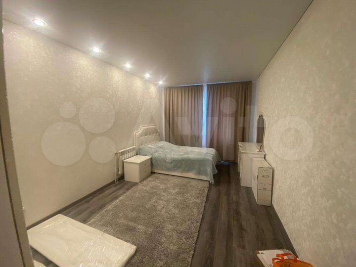 2-к. квартира, 57,4 м², 1/9 эт.