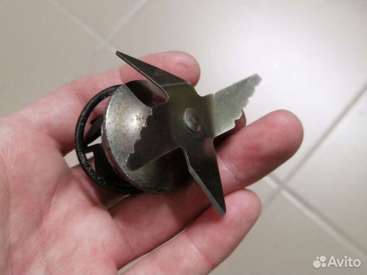 Кухонный комбайн Philips Essence