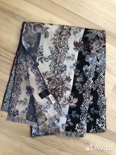 Палантин платок kenzo оригинал Италия