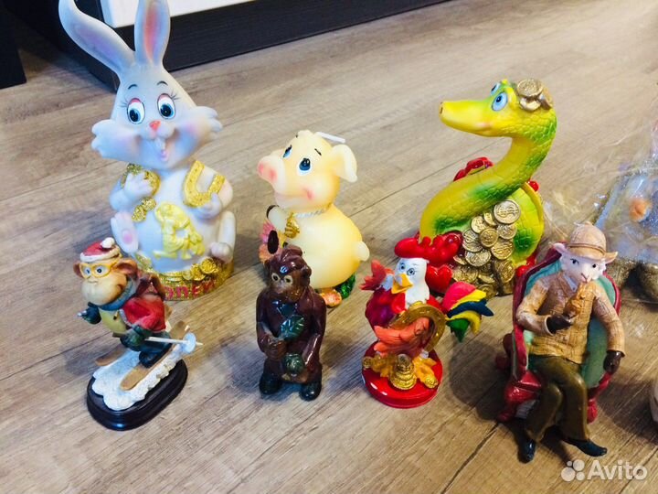 Фигурки и статуэтки, свечи, копилки