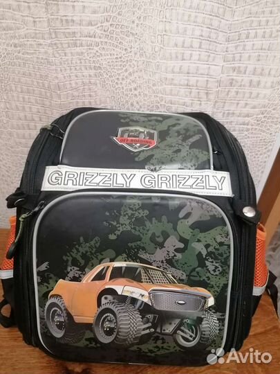 Рюкзак школьный для мальчика grizzly