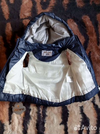 Костюм тройка на мальчика новый 74