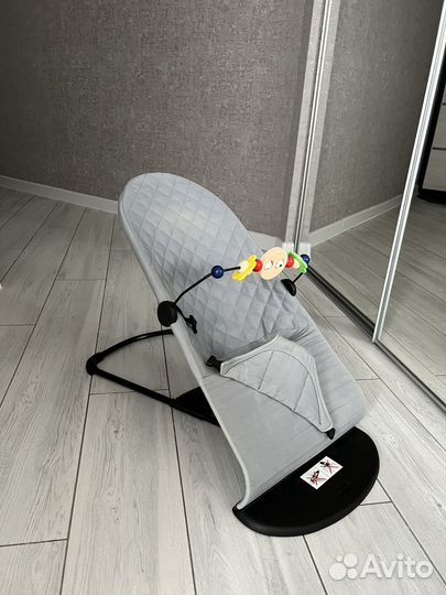 Шезлонг детский