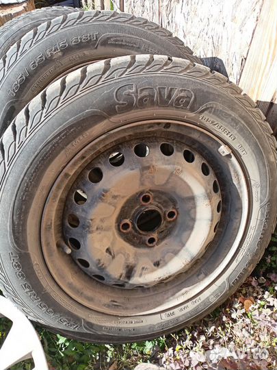 Sava Eskimo Stud 185/65 R15