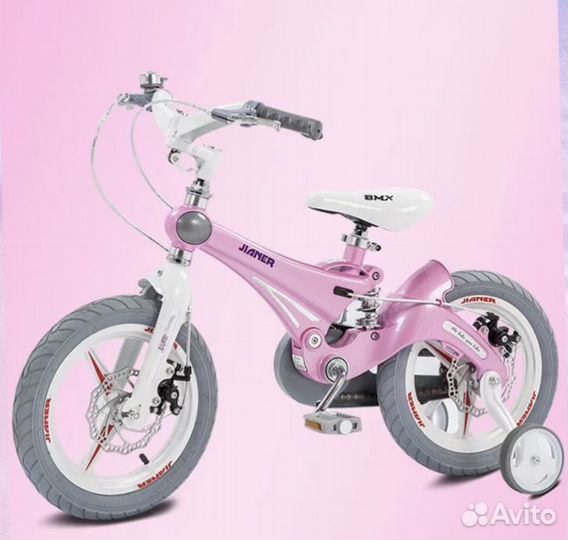 Велосипед детский четырёхколёсный новый