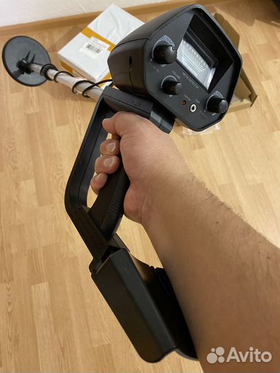 Металлоискатель MD4030 оригинал, новый