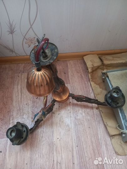 Люстра потолочная бу