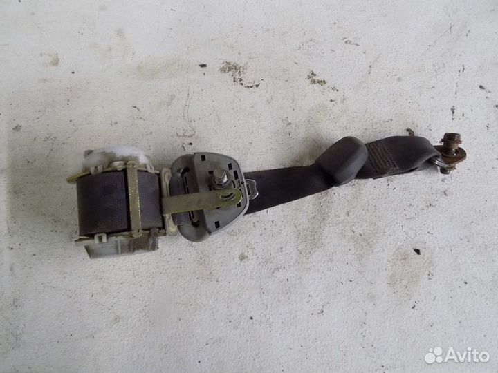 Ремень безопасности RAV 4 2000-2005