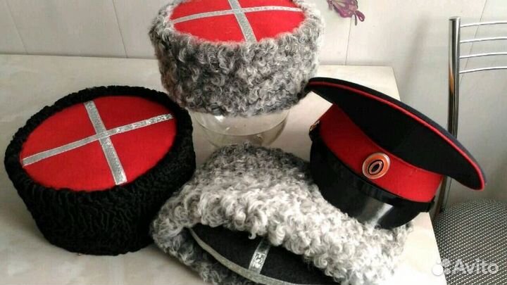 Казачьи кубанки и папахи