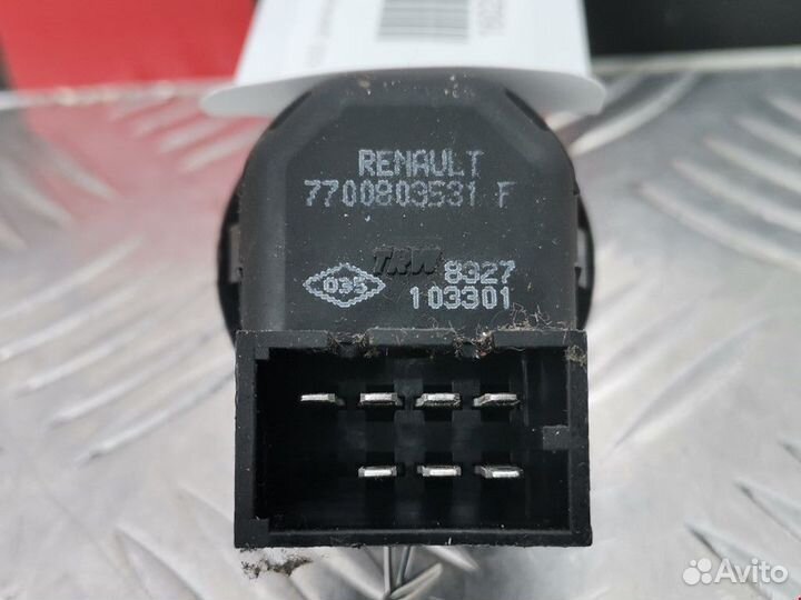 Кнопка (выключатель) Renault Master 2 1999