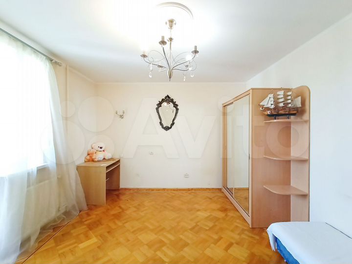 4-к. квартира, 97,6 м², 4/9 эт.