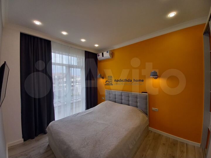 1-к. апартаменты, 65 м², 4/4 эт.