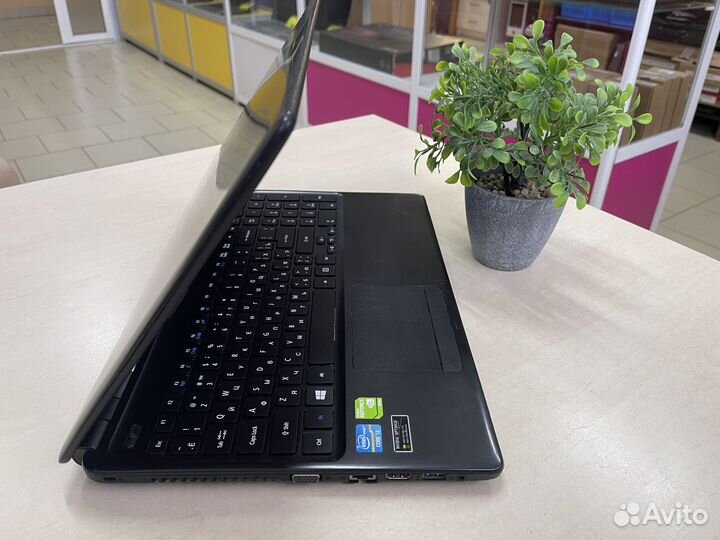 Ноутбук Acer/Core i3/6GB/GT740/SSD