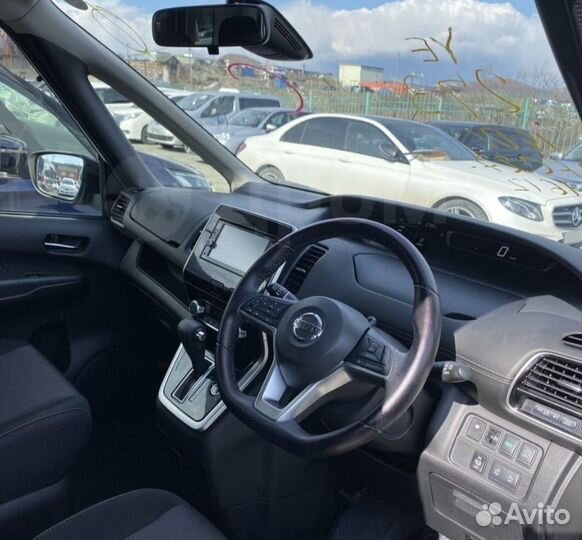 Nissan Serena 2.0 CVT, 2016, 148 000 км