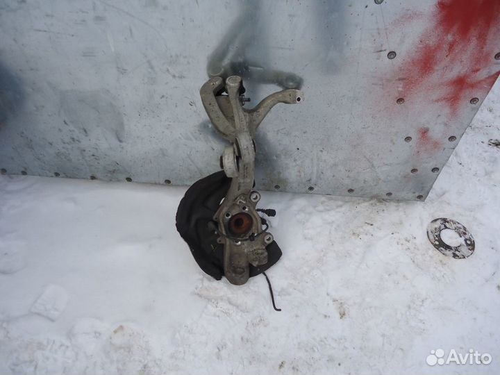 Поворотный кулак/цапфа передняя для Audi A6 C6