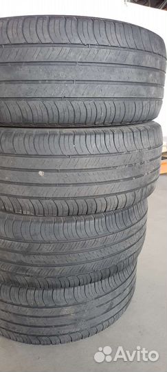 Michelin Latitude Tour HP 235/55 R17 99V
