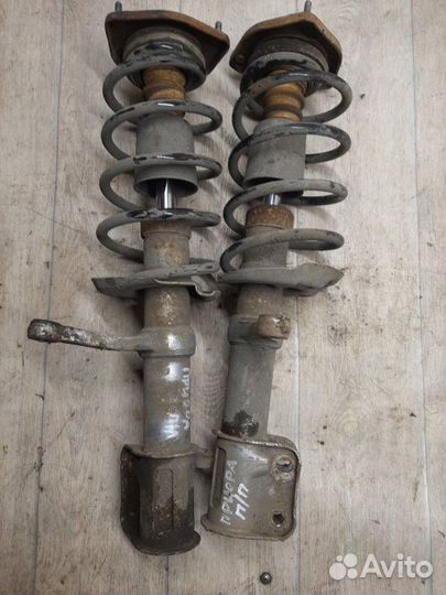 Стойка подвески передняя Лада Приора 1.6 21127