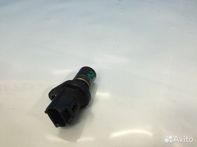 Датчик положения распредвала Toyota Ipsum ACM21