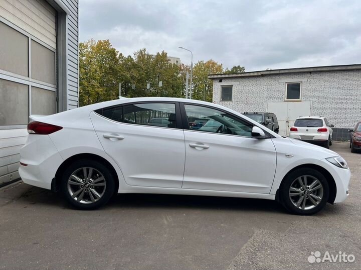 Hyundai Elantra 1.6 AT, 2017, 189 977 км