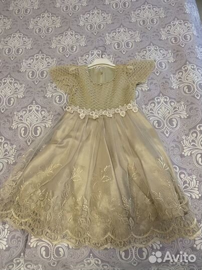 Нарядное платье для девочки