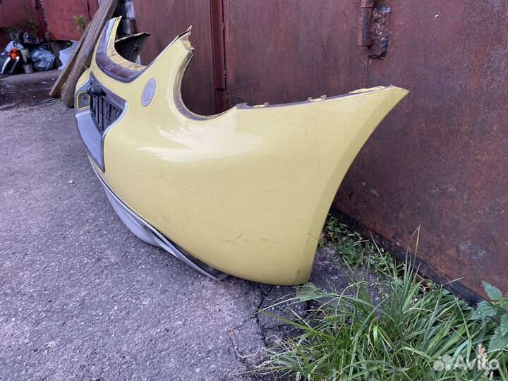 Бампер задний желтый Volkswagen New Beetle A4