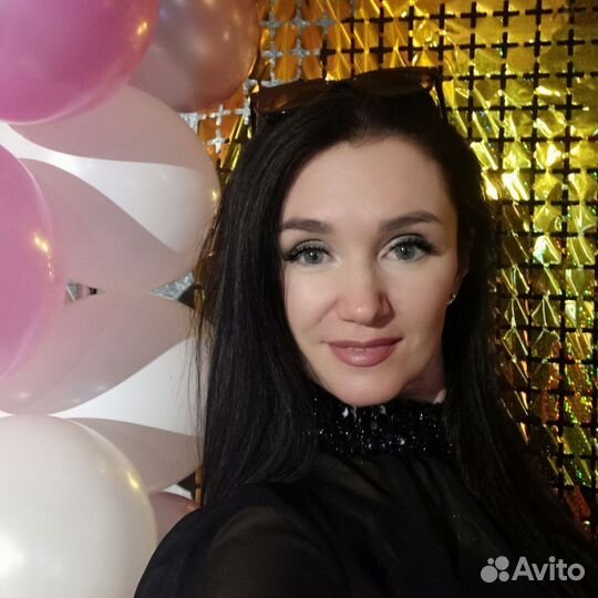 Ведущая праздников Анна