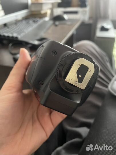 Вспышка камеры Yongnuo 560 III