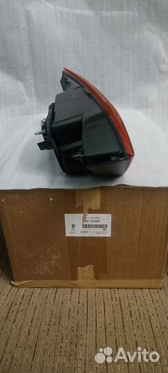 Фонарь в сборе Toyota Camry v70 81581-33320